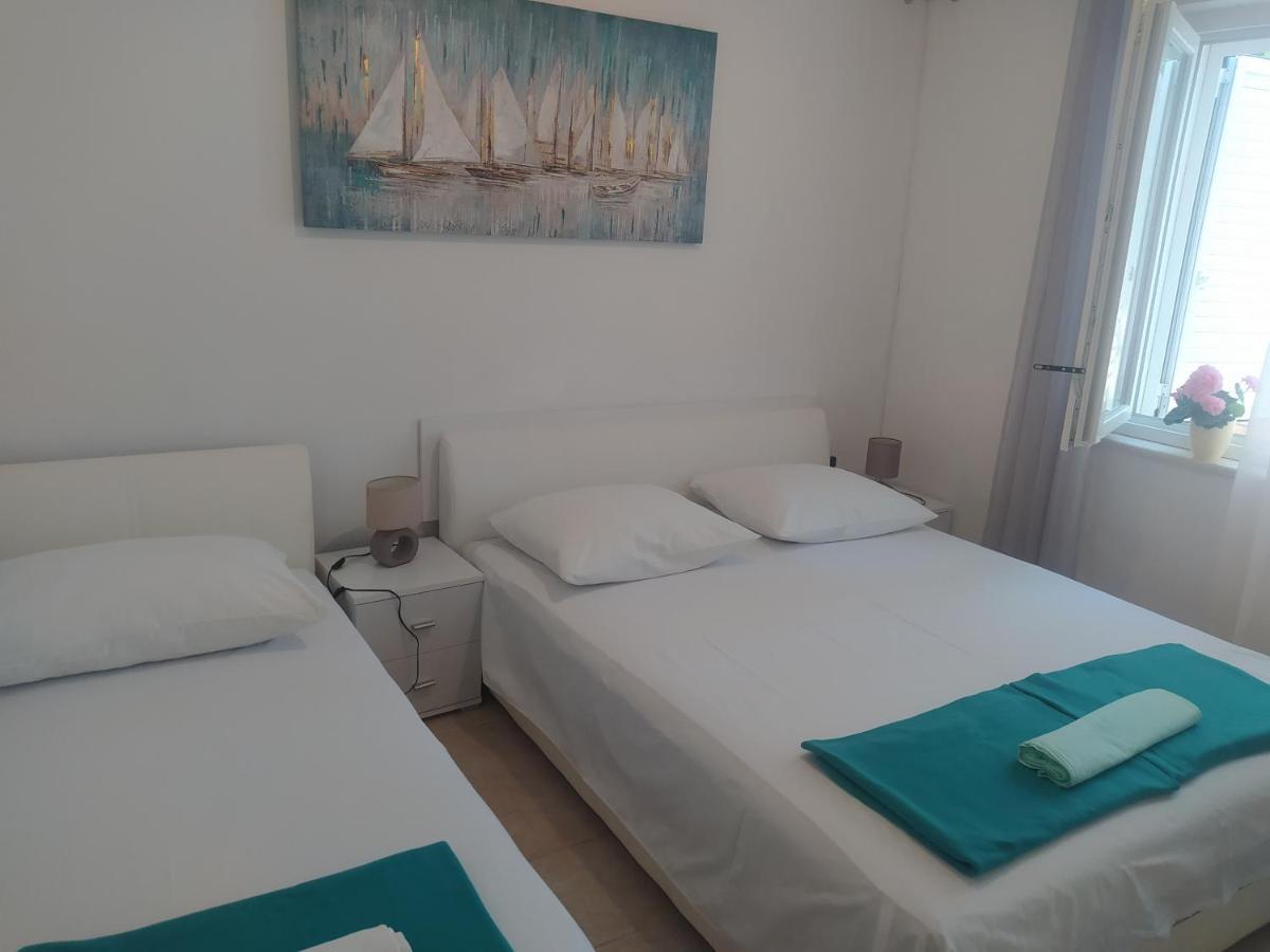Apartmani Trubi 2 沃迪切 外观 照片